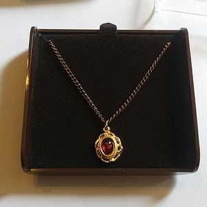 Garnet & gold necklace with certification